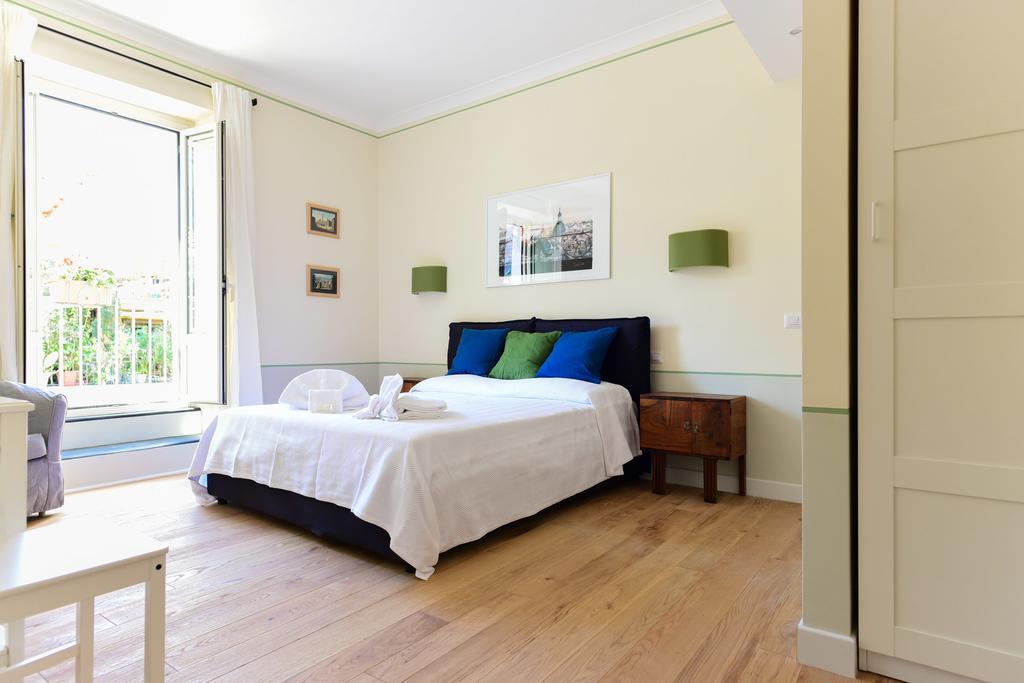 רומא Bright And Comfy 3 Bedroom Apt In Monti מראה חיצוני תמונה