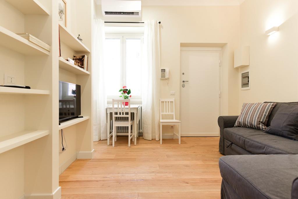 רומא Bright And Comfy 3 Bedroom Apt In Monti מראה חיצוני תמונה
